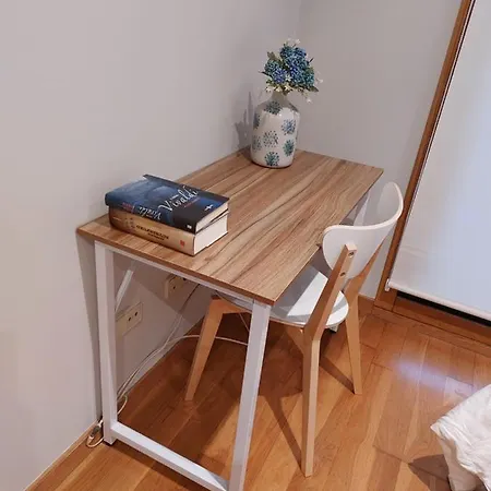 Estudio Céntrico Con Garaje Y Vistas Al Mar.